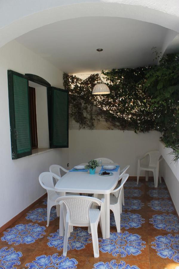 Baia Verde Villetta Via Delle Mimose غالّيبولي المظهر الخارجي الصورة